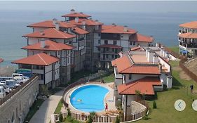 Etara 2 Apartment